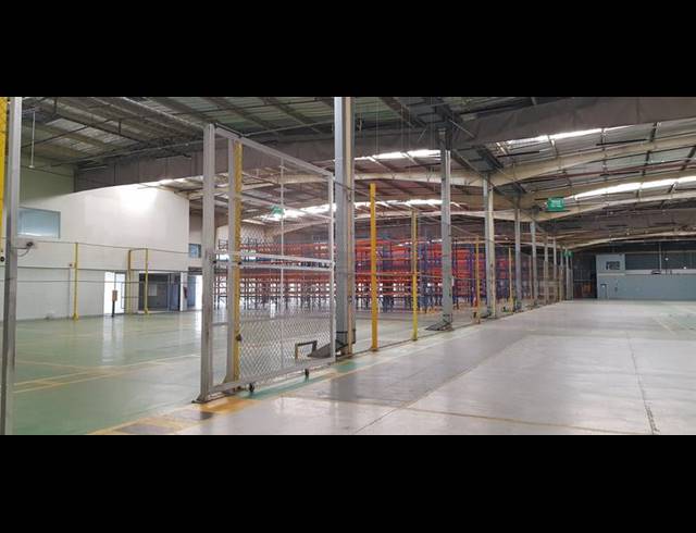 INDUSTRIAL PROPERTY TO RENT IN HALFWAY HOUSE